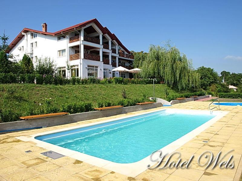 Hotel Wels Băltenii de Sus Exterior foto