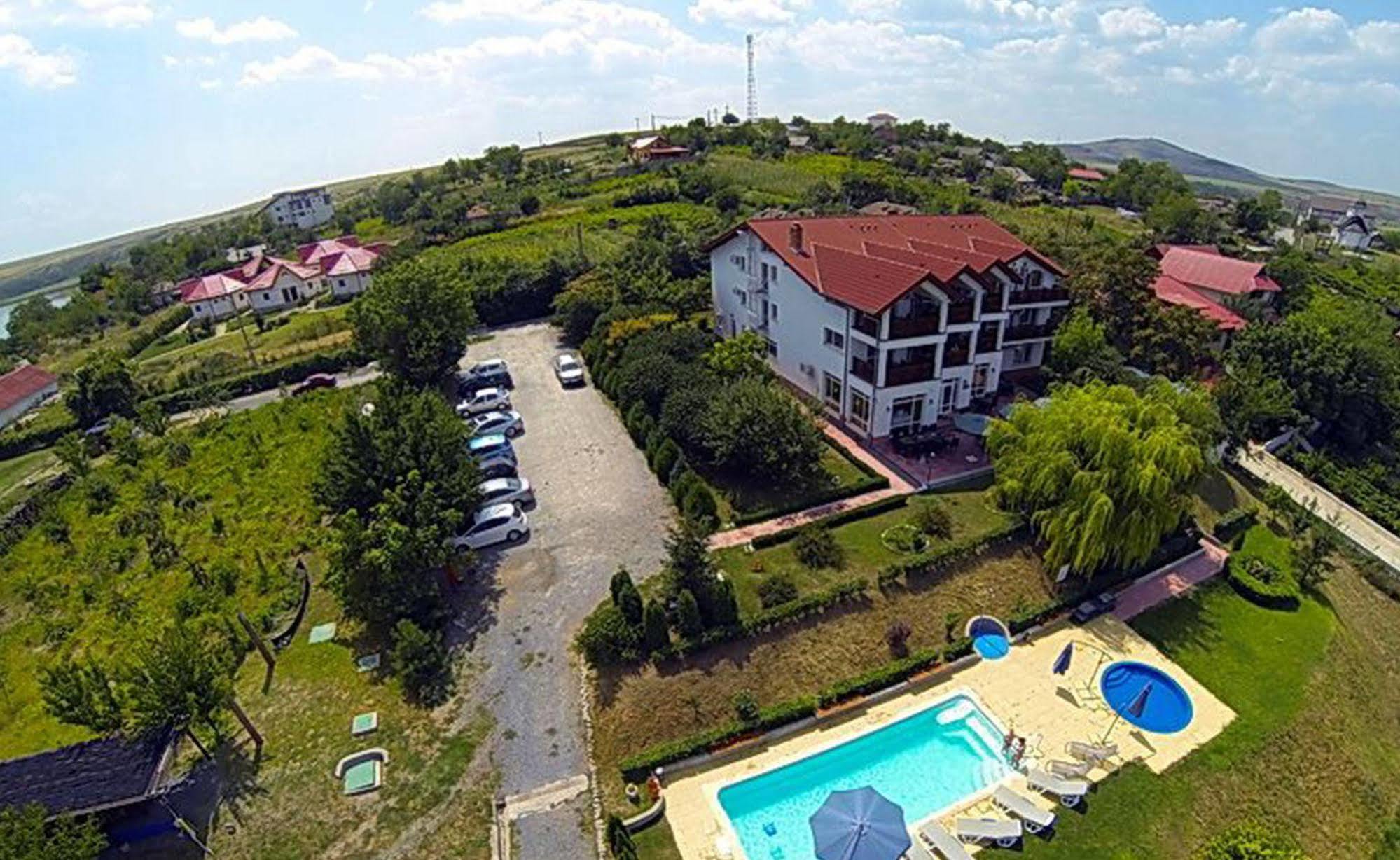 Hotel Wels Băltenii de Sus Exterior foto
